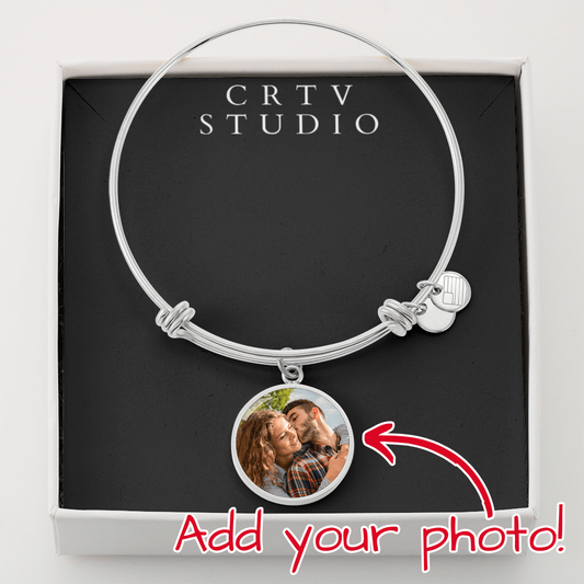 Buyer Upload Luxury Circle Bangle